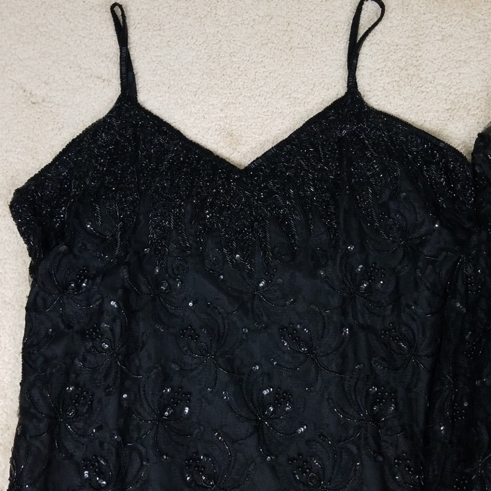 Dress - Picture 2 of 8